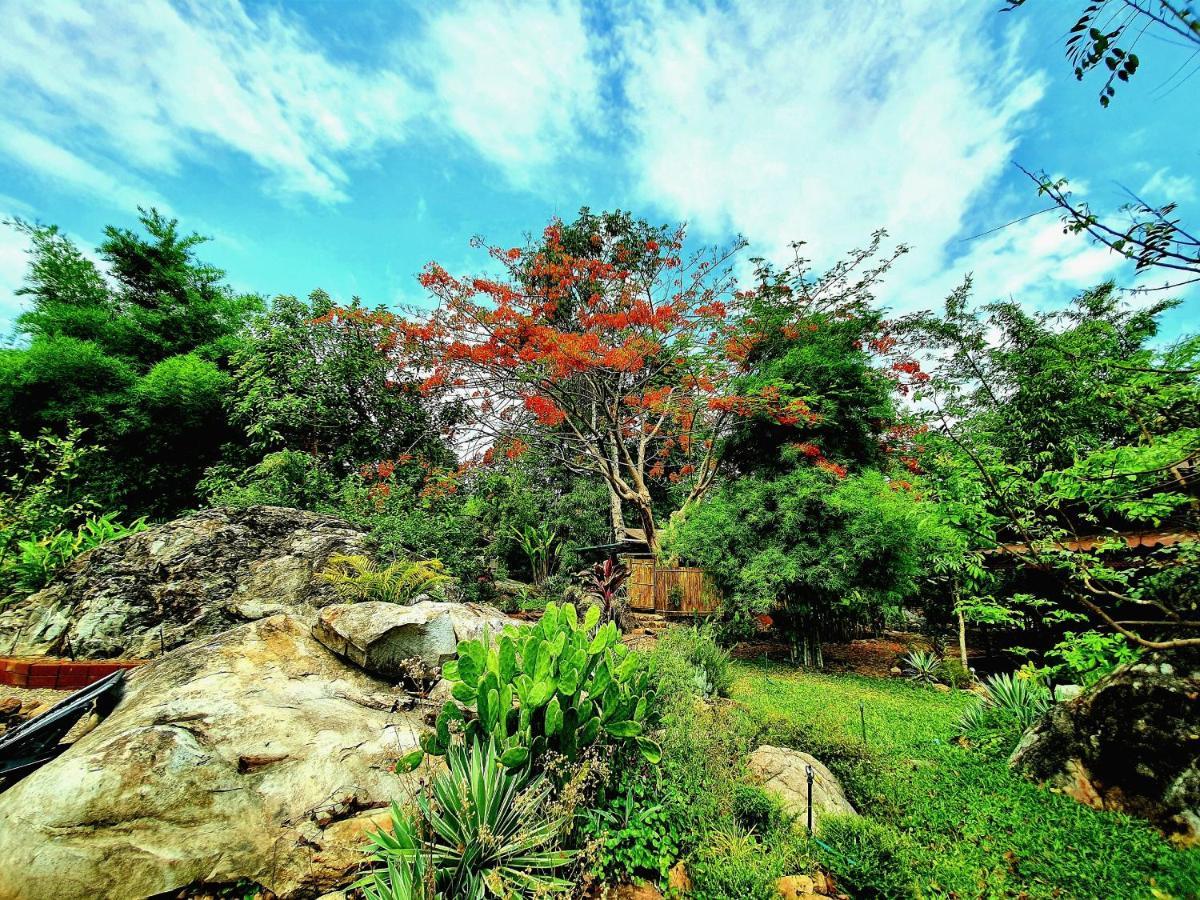 Utopai Stone Garden Vacation Home, Pai! Ban Muang Soi المظهر الخارجي الصورة